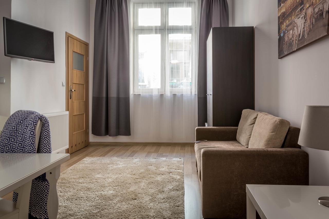 Fragola Budget Apartments & Rooms Kraków Exteriör bild